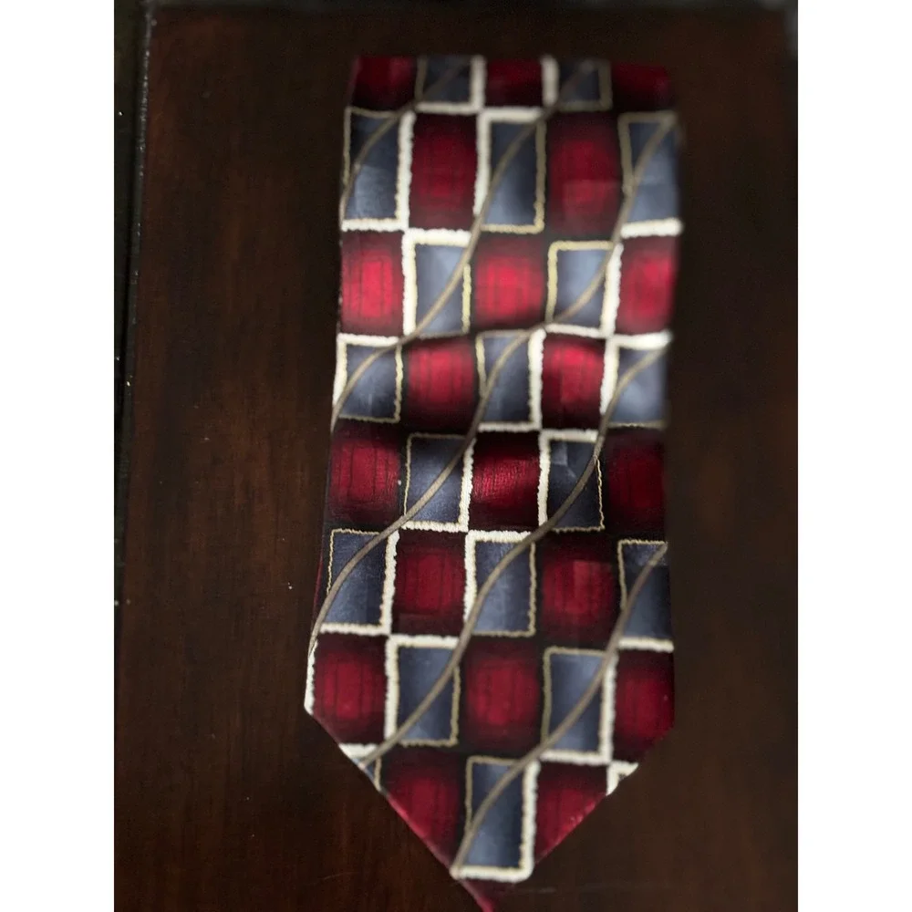Fenzia Men's Necktie Red silver Geometric Silk Tie‎ Business Casual Vintage 90s